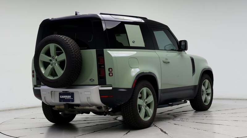 2023 Land Rover Defender  8