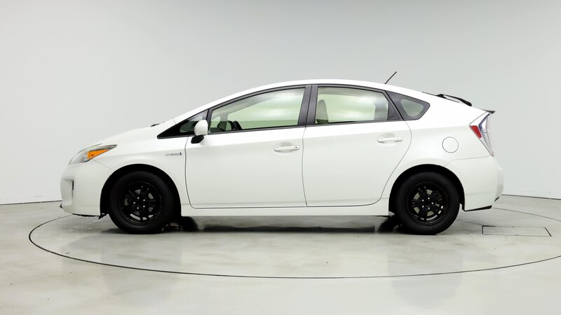 2014 Toyota Prius Two 3