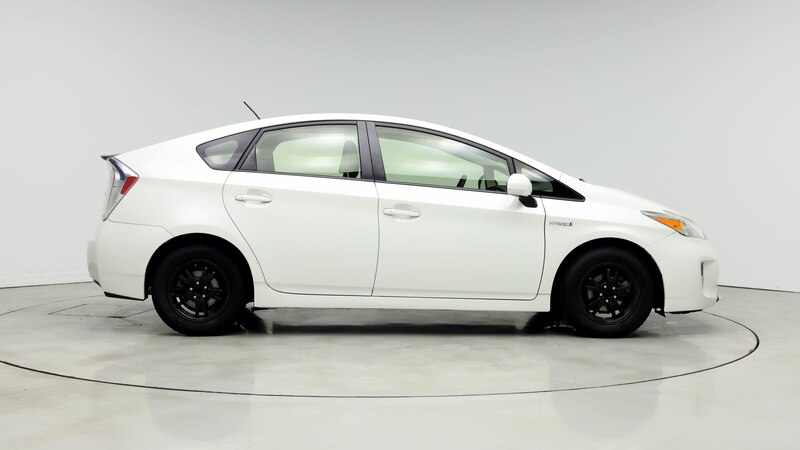 2014 Toyota Prius Two 7