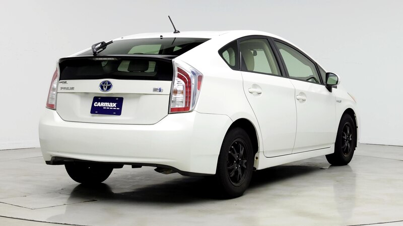 2014 Toyota Prius Two 8