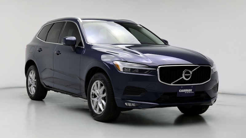 2021 Volvo XC60 T5 Momentum Hero Image