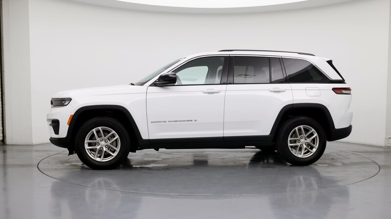 2023 Jeep Grand Cherokee Laredo 3