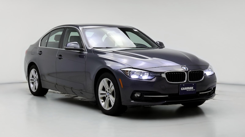 2017 BMW 3 Series 330xi Hero Image