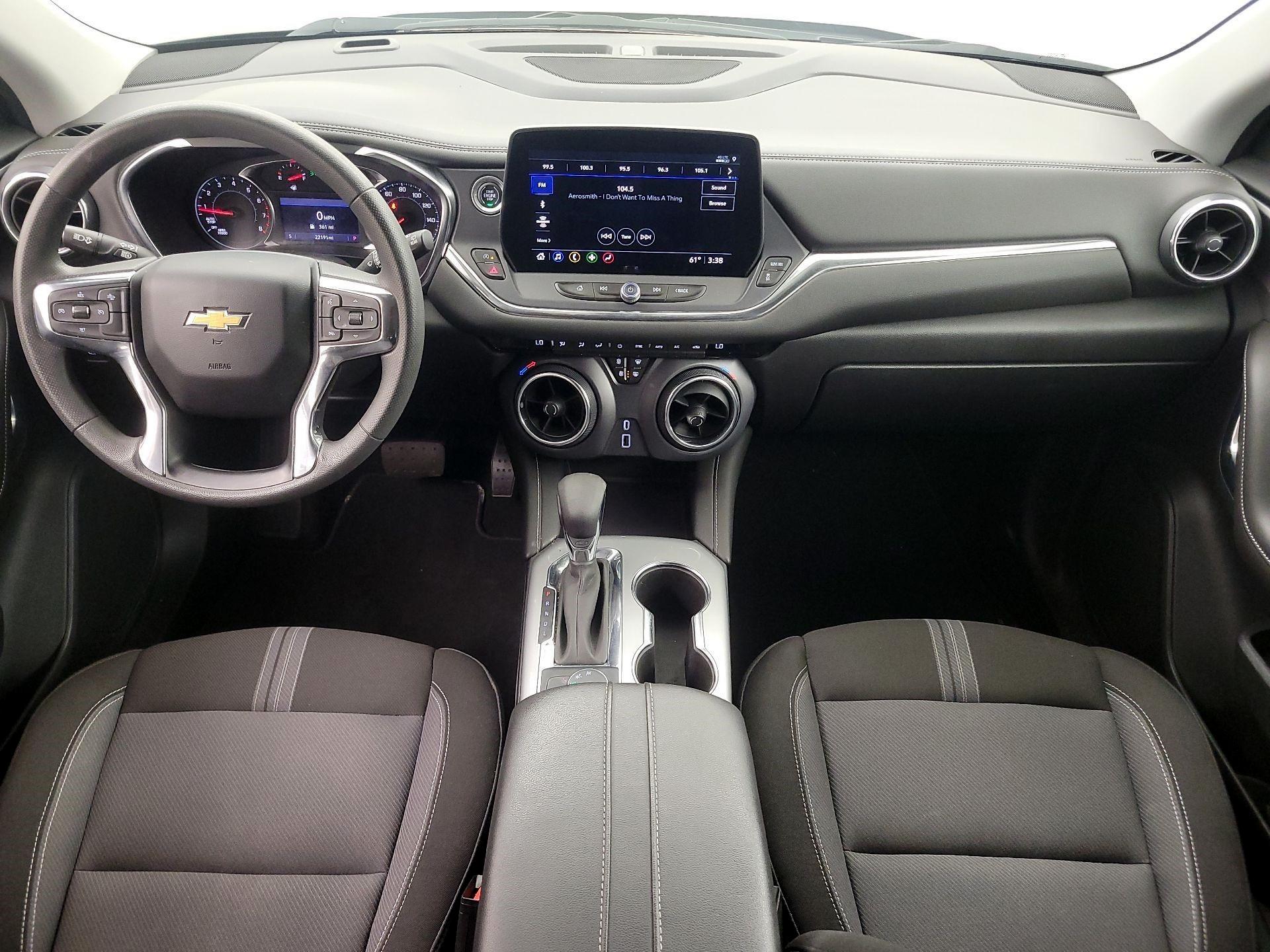 Thumbnail: 2023 Chevrolet Blazer - 9