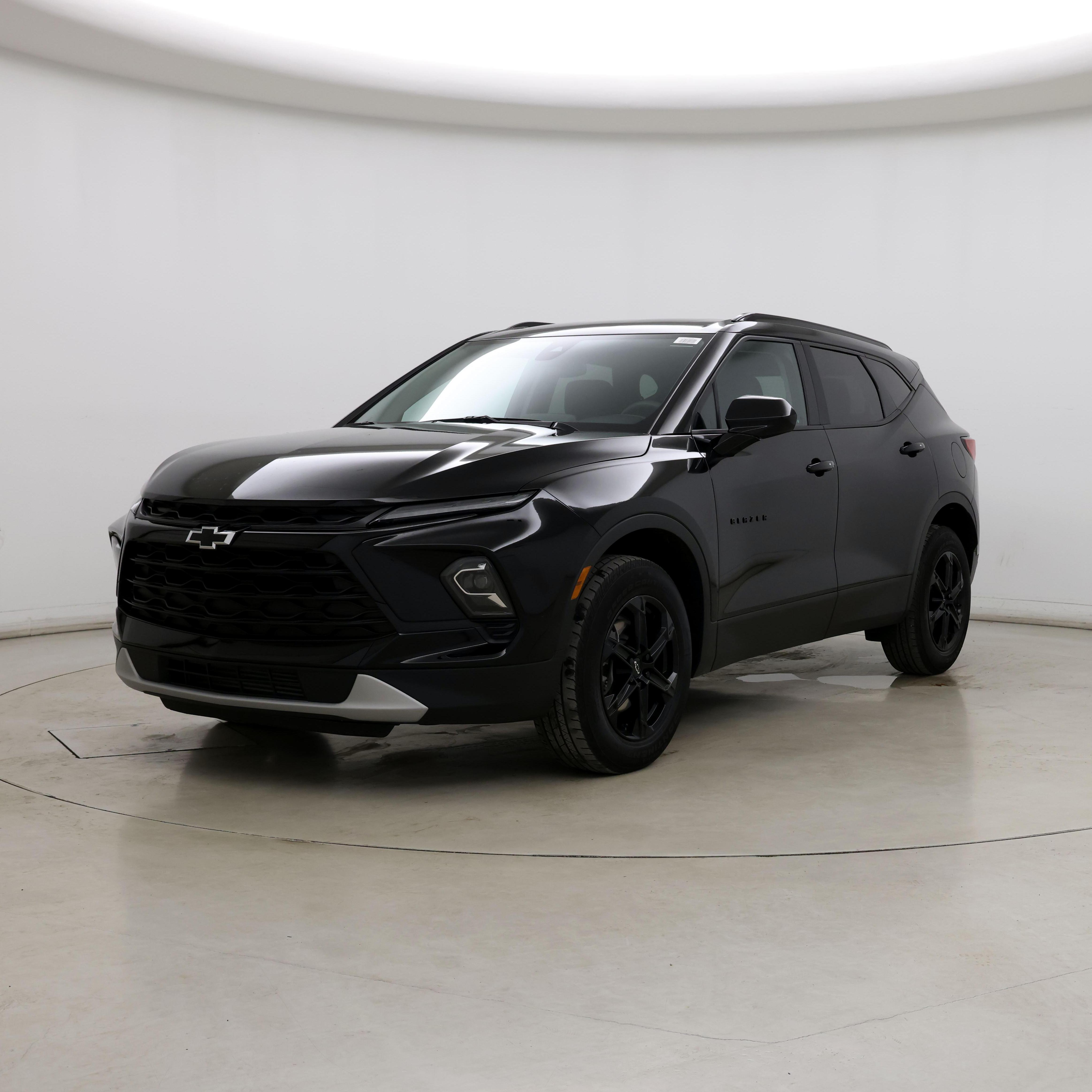 Thumbnail: 2023 Chevrolet Blazer - 4