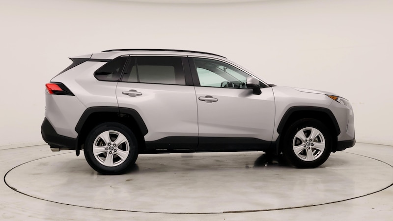 2020 Toyota RAV4 XLE 7