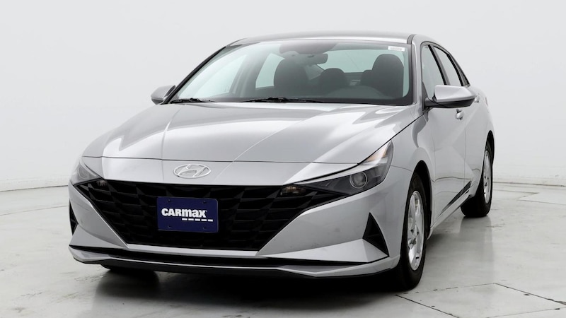 2023 Hyundai Elantra SE 4