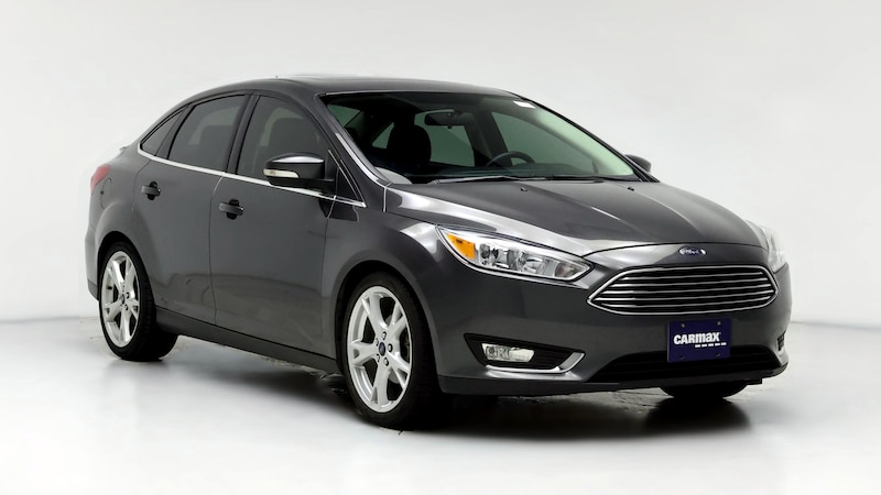 2015 Ford Focus Titanium Hero Image