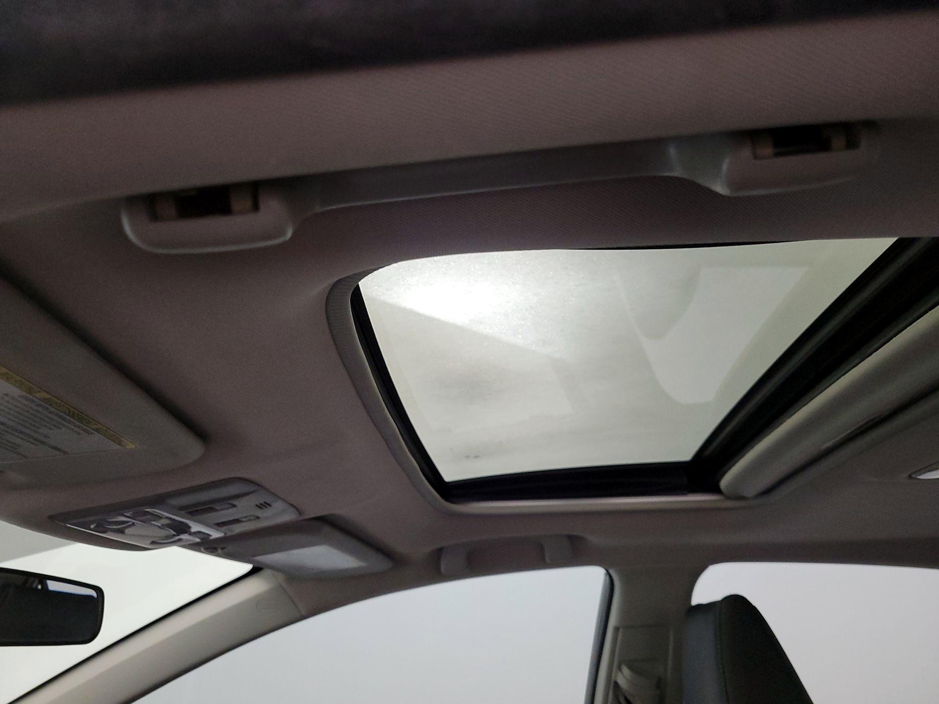 Thumbnail: 2014 Toyota Corolla - 19