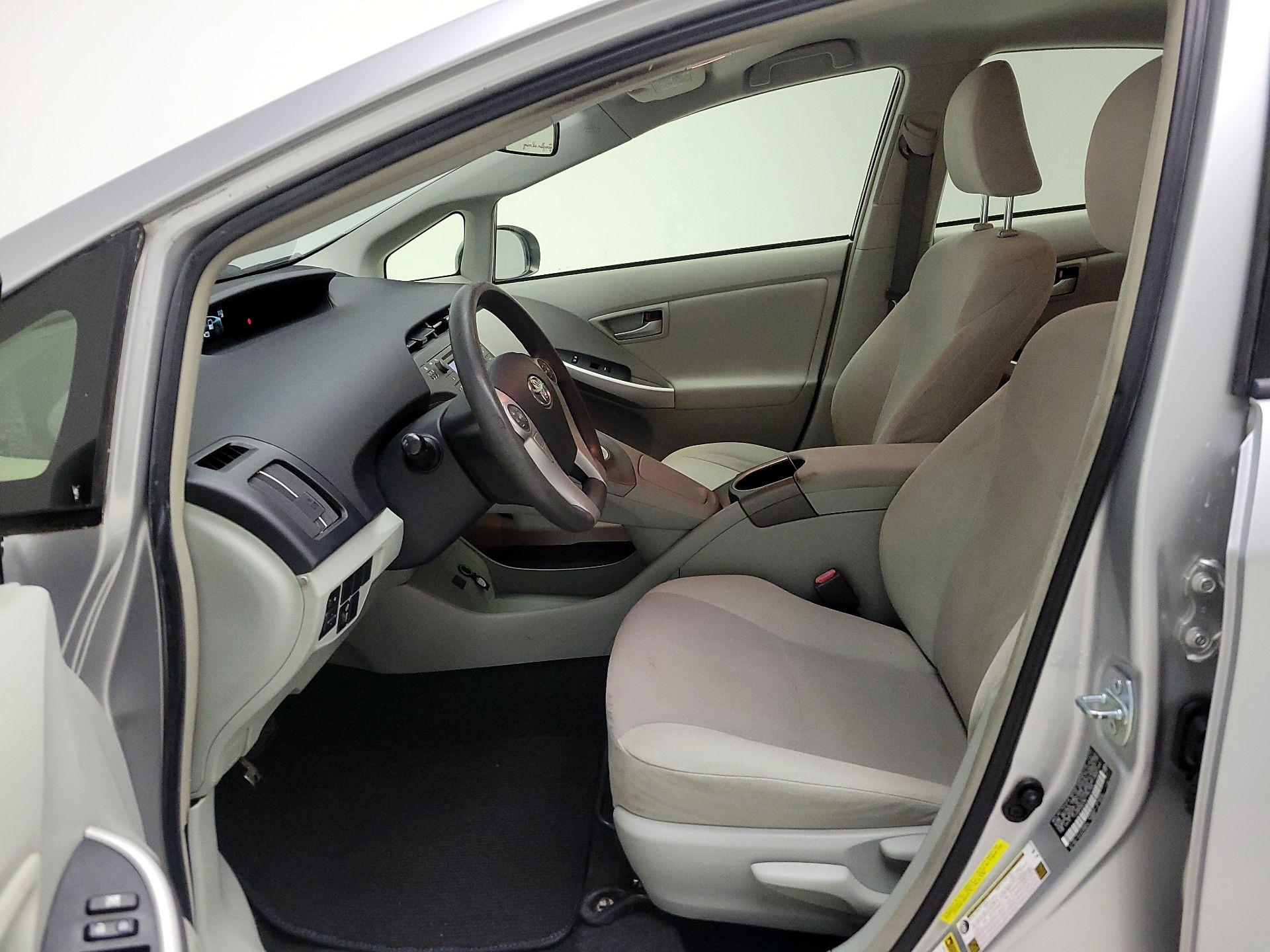 Thumbnail: 2014 Toyota Prius - 11