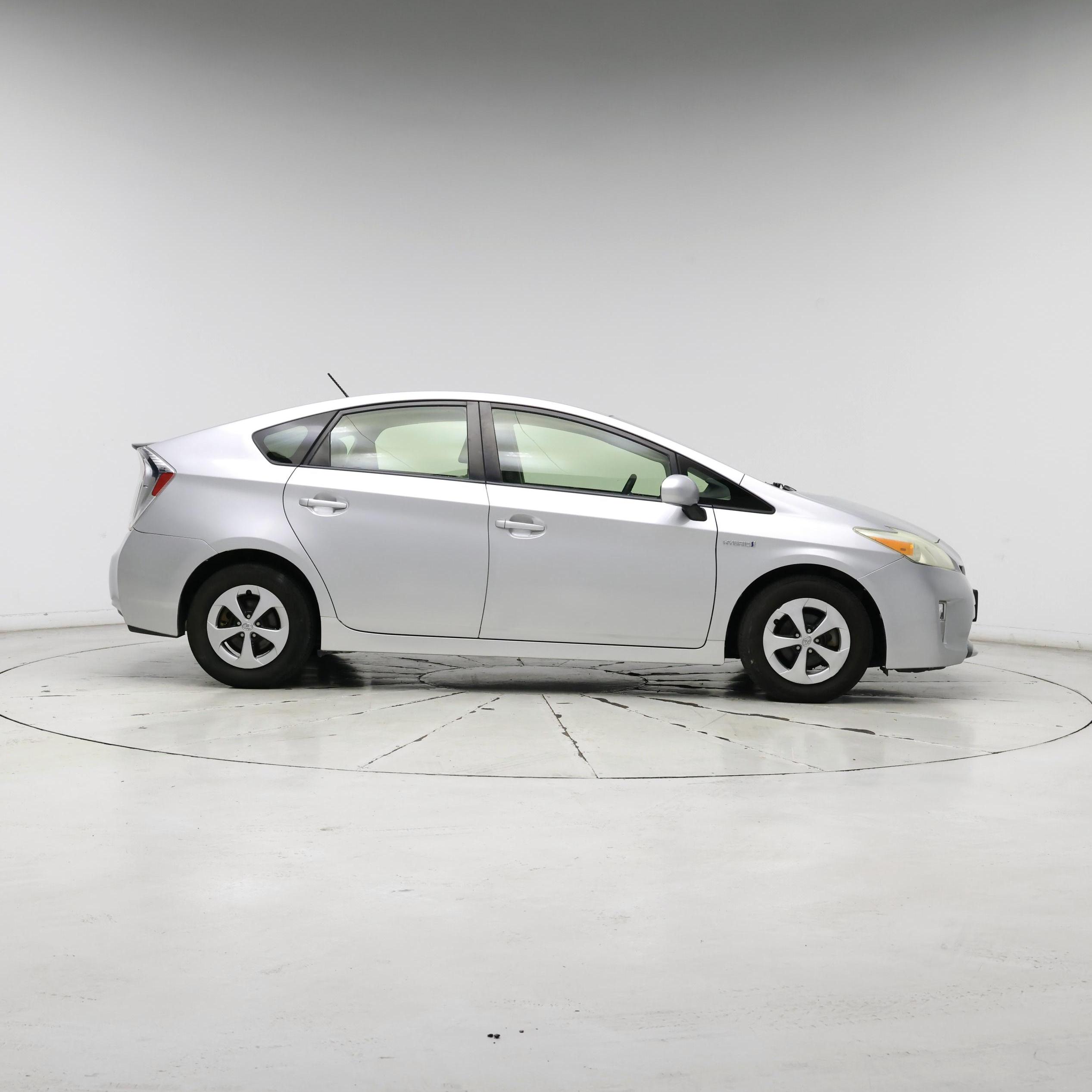 Thumbnail: 2014 Toyota Prius - 7