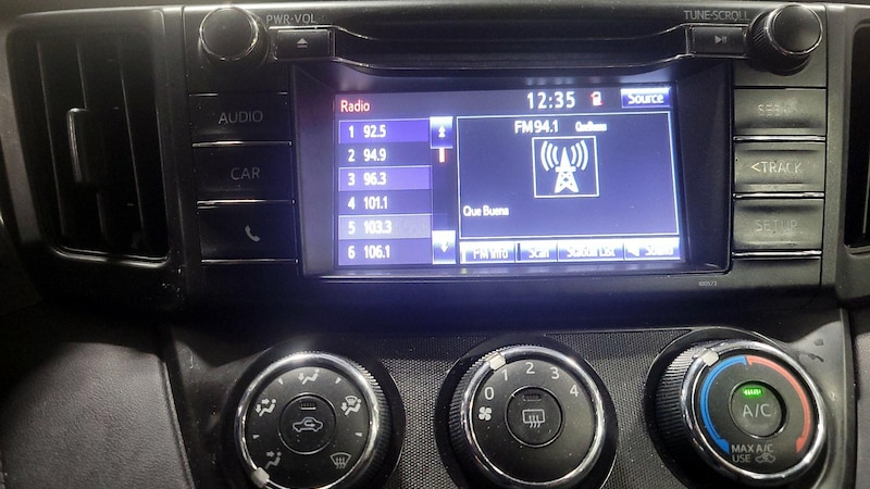 2017 Toyota RAV4 LE 14