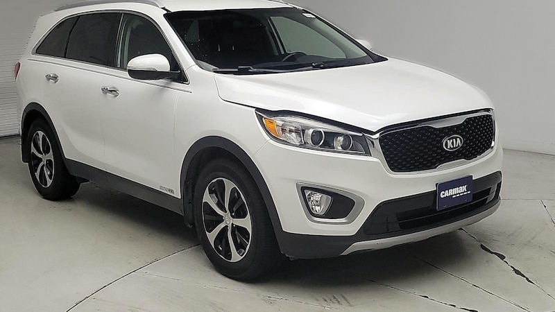 2017 Kia Sorento EX Hero Image