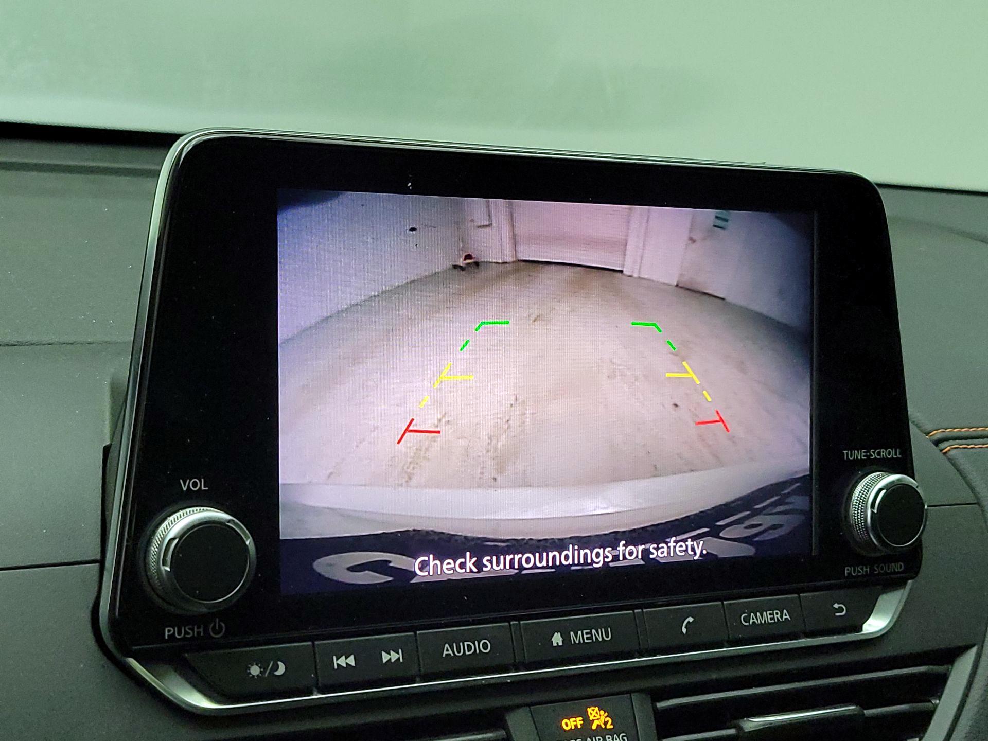 Thumbnail: 2019 Nissan Altima - 12