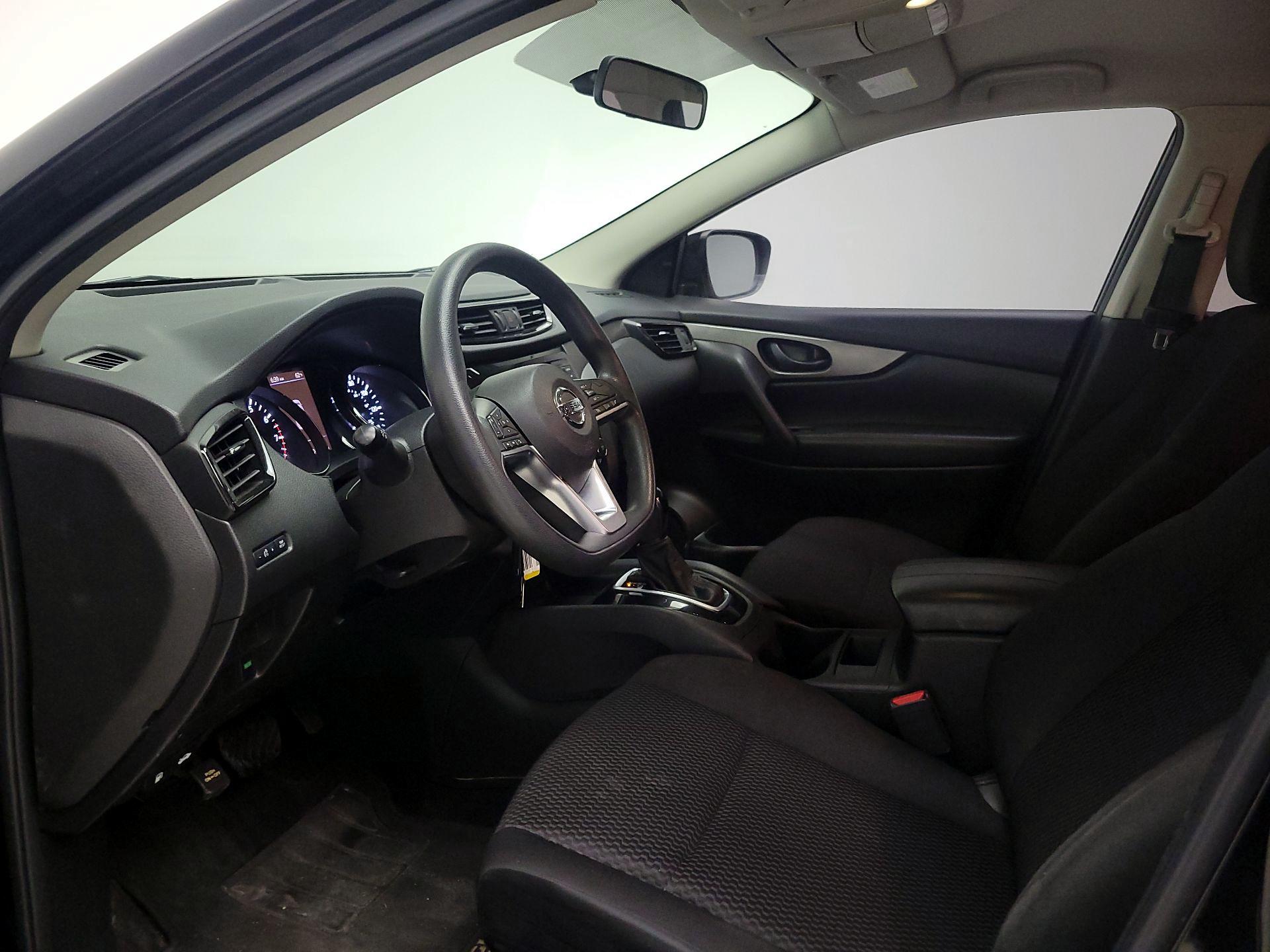 Thumbnail: 2019 Nissan Rogue Sport - 11