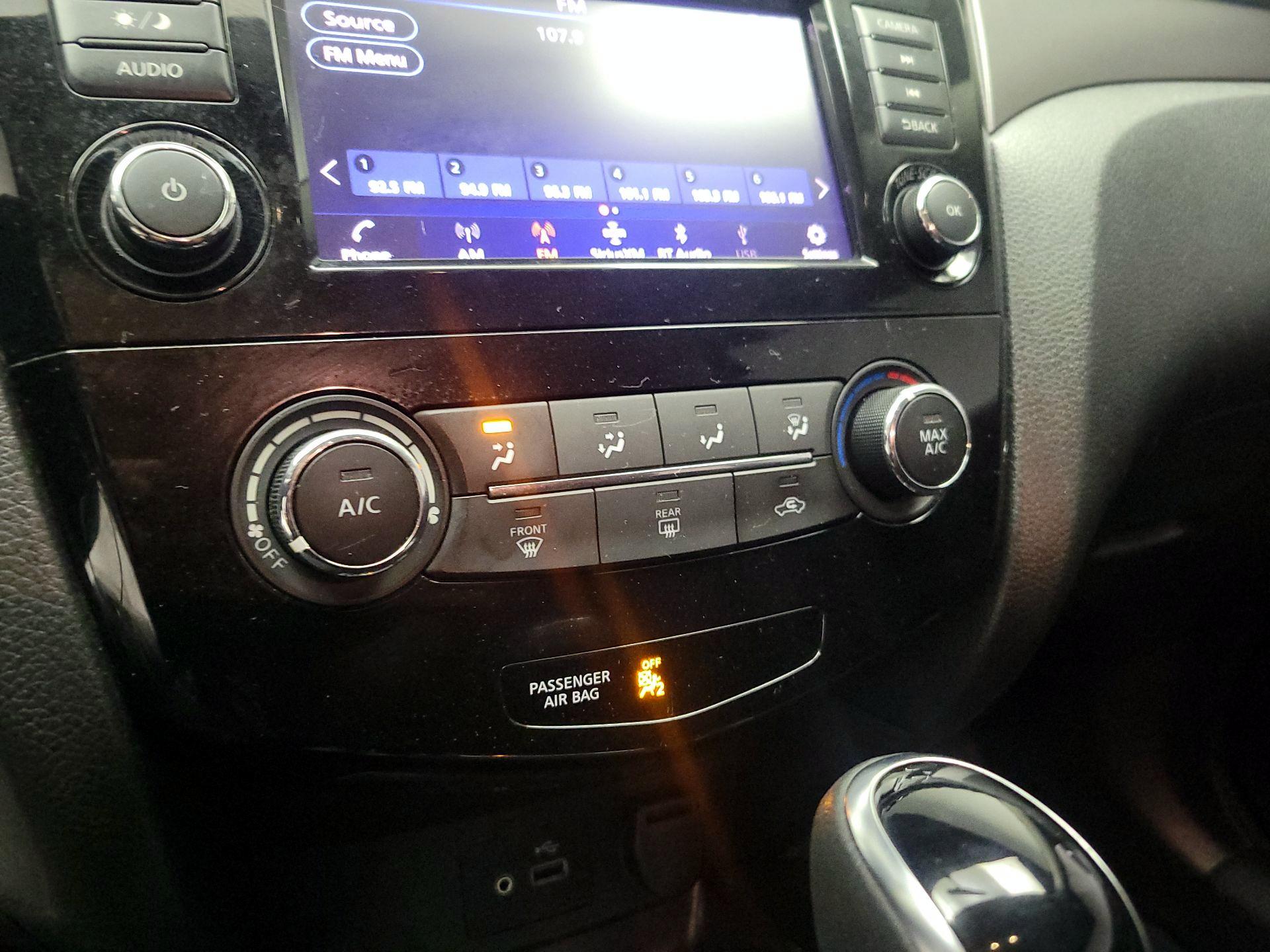 Thumbnail: 2019 Nissan Rogue Sport - 15