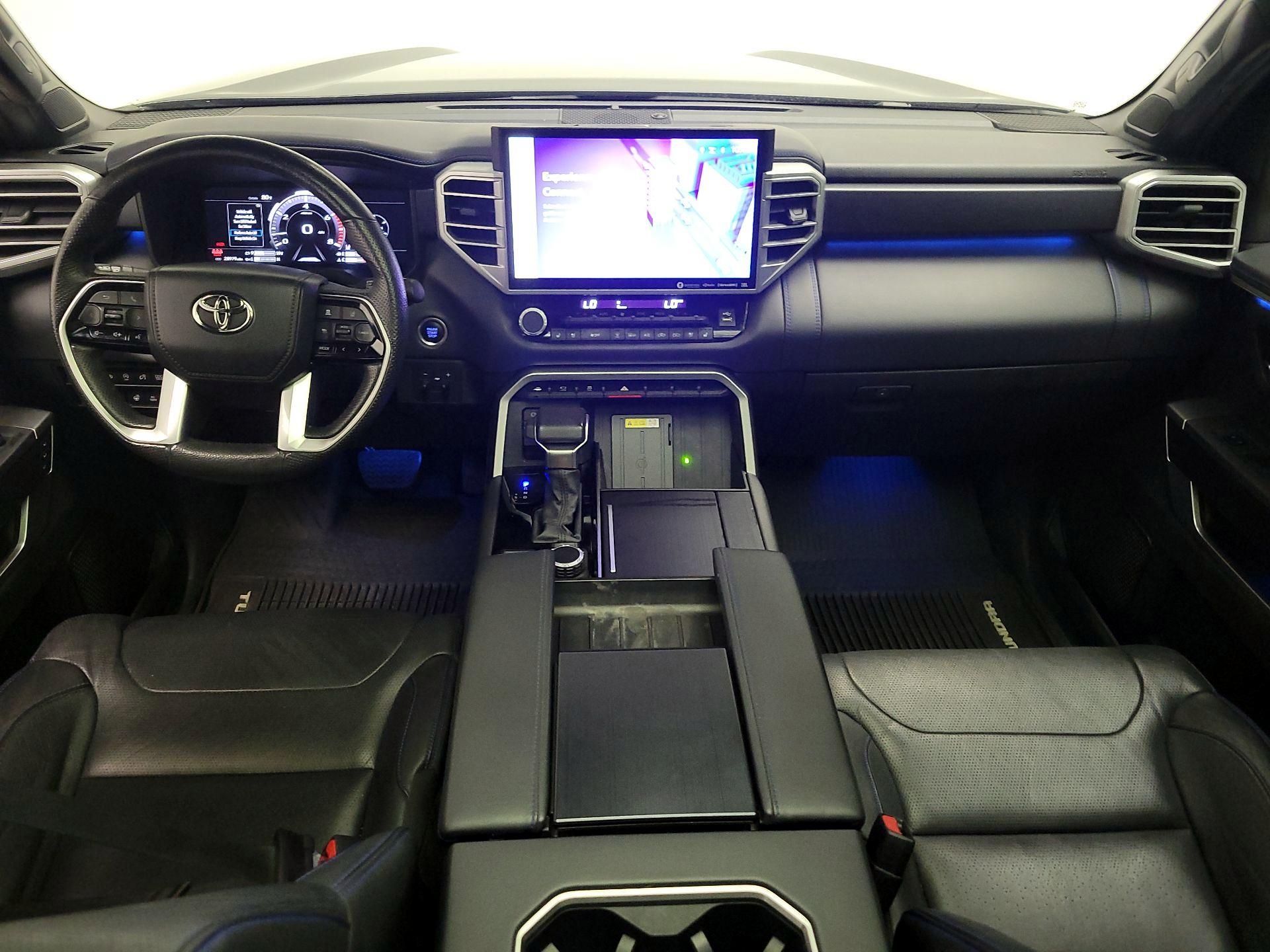 Thumbnail: 2022 Toyota Tundra - 9
