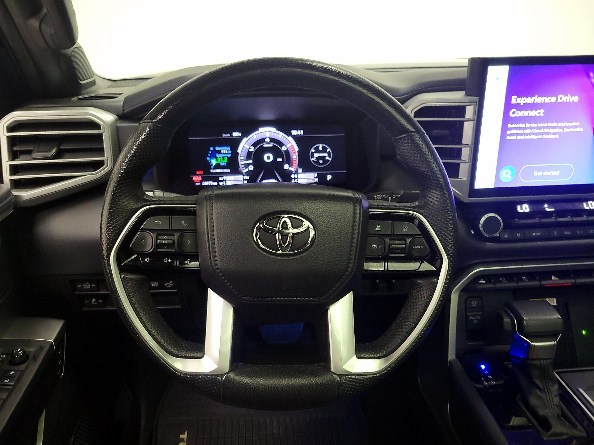 Thumbnail: 2022 Toyota Tundra - 10