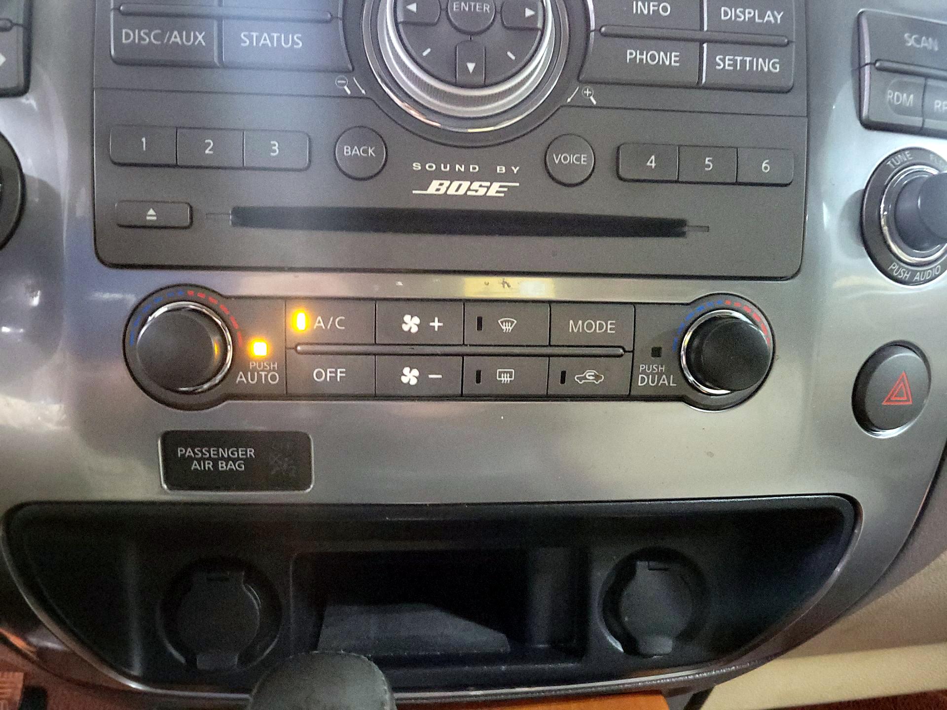 Thumbnail: 2014 Nissan Armada - 17