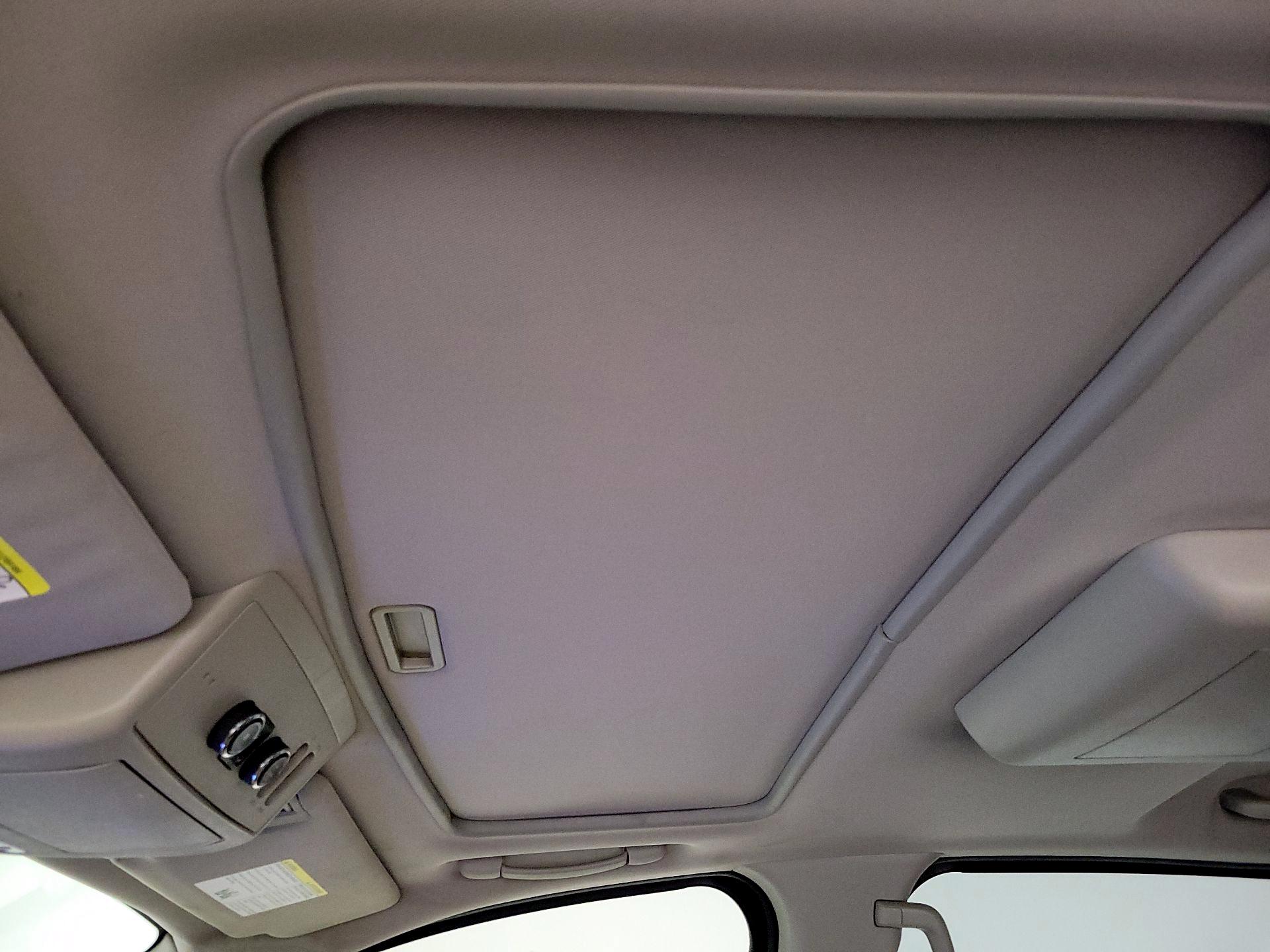 Thumbnail: 2014 Nissan Armada - 19