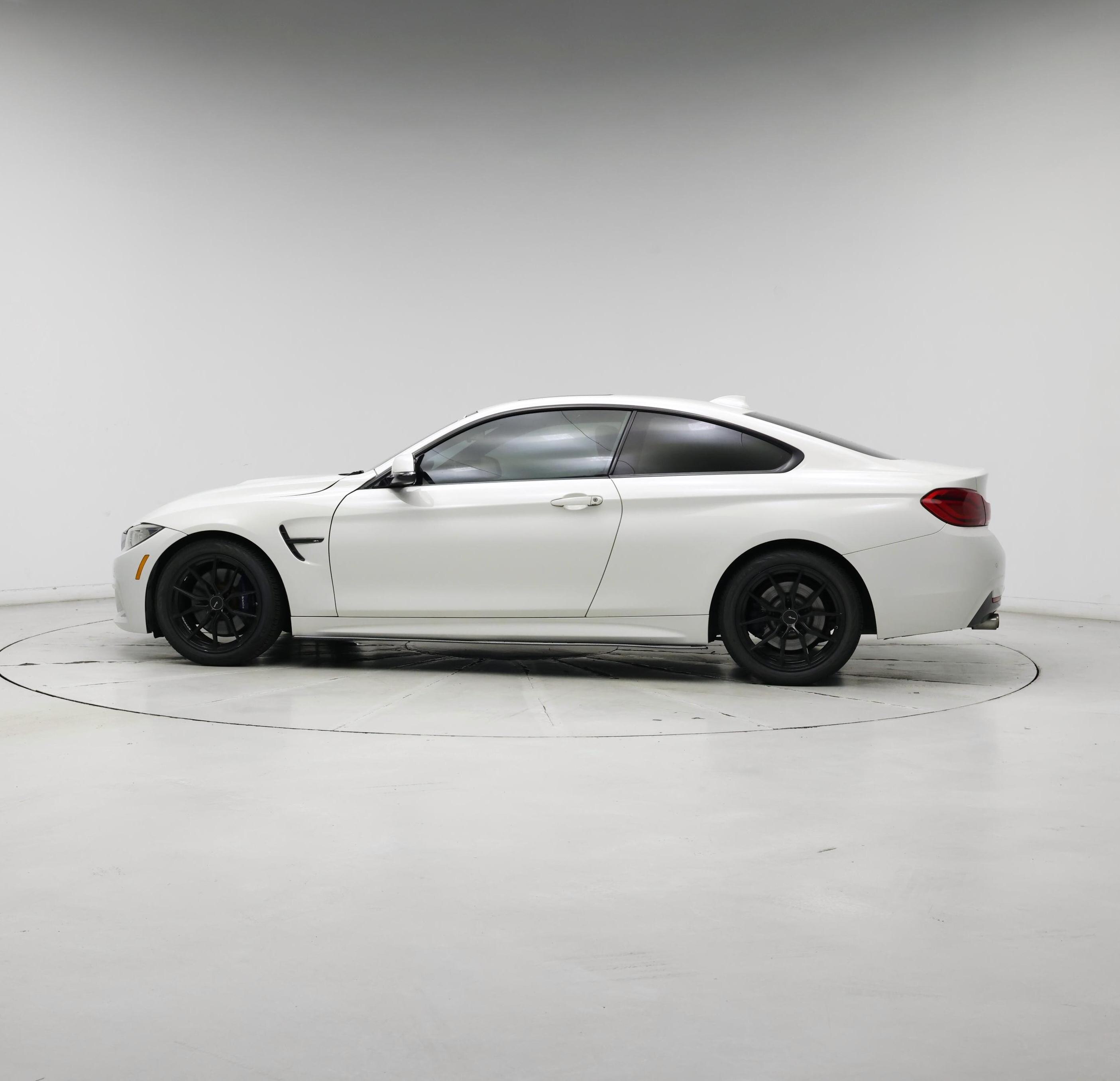 Thumbnail: 2017 BMW 4 Series - 3