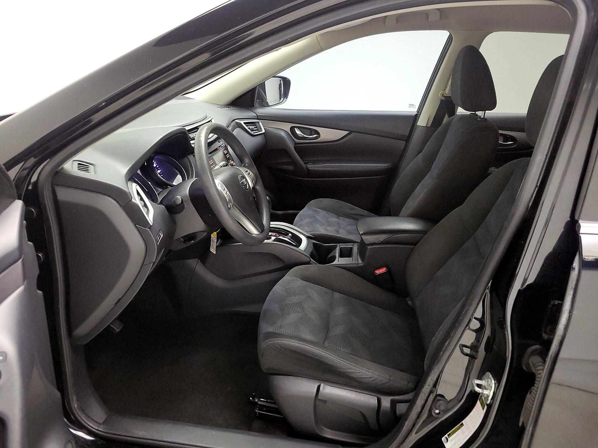 Thumbnail: 2015 Nissan Rogue - 11