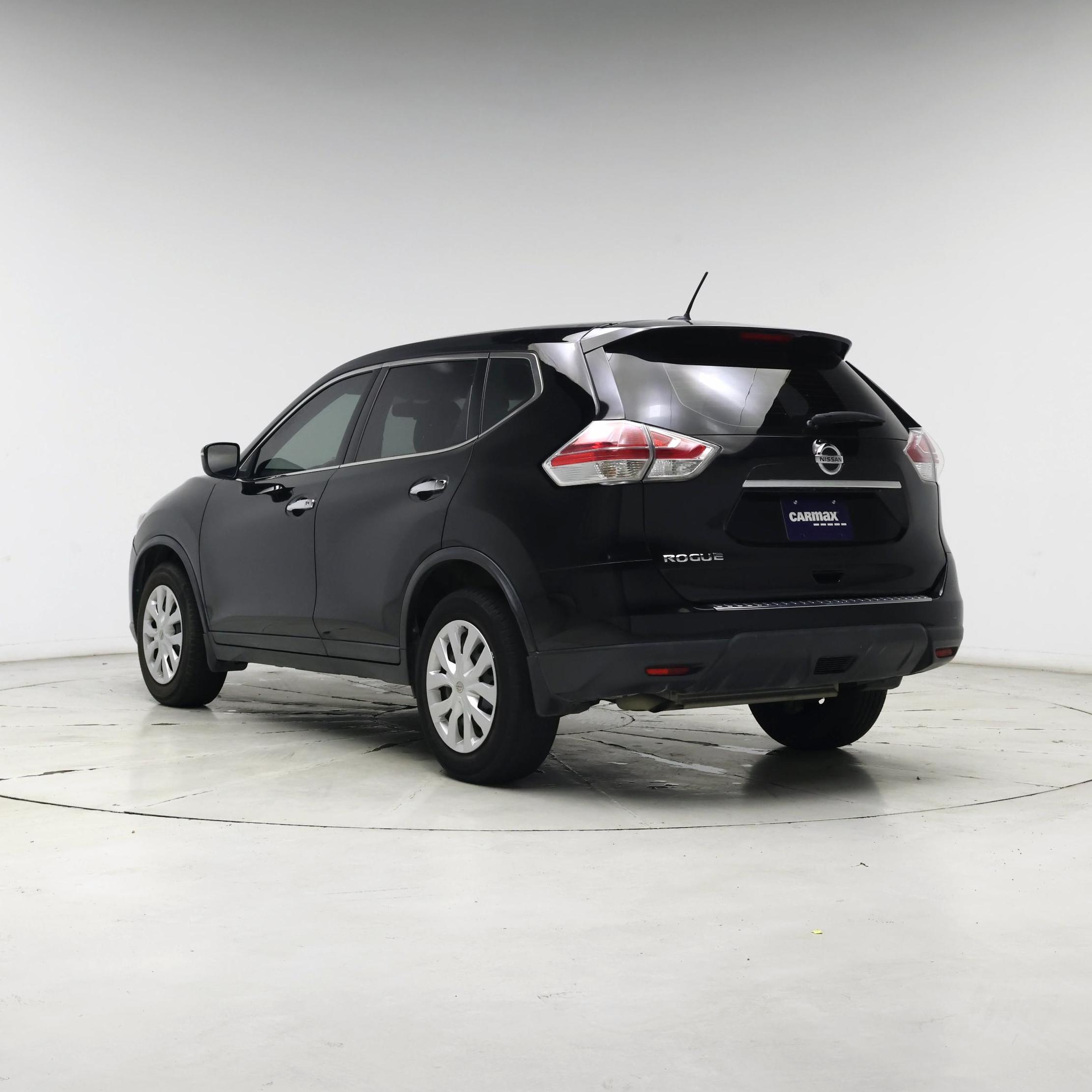 Thumbnail: 2015 Nissan Rogue - 2