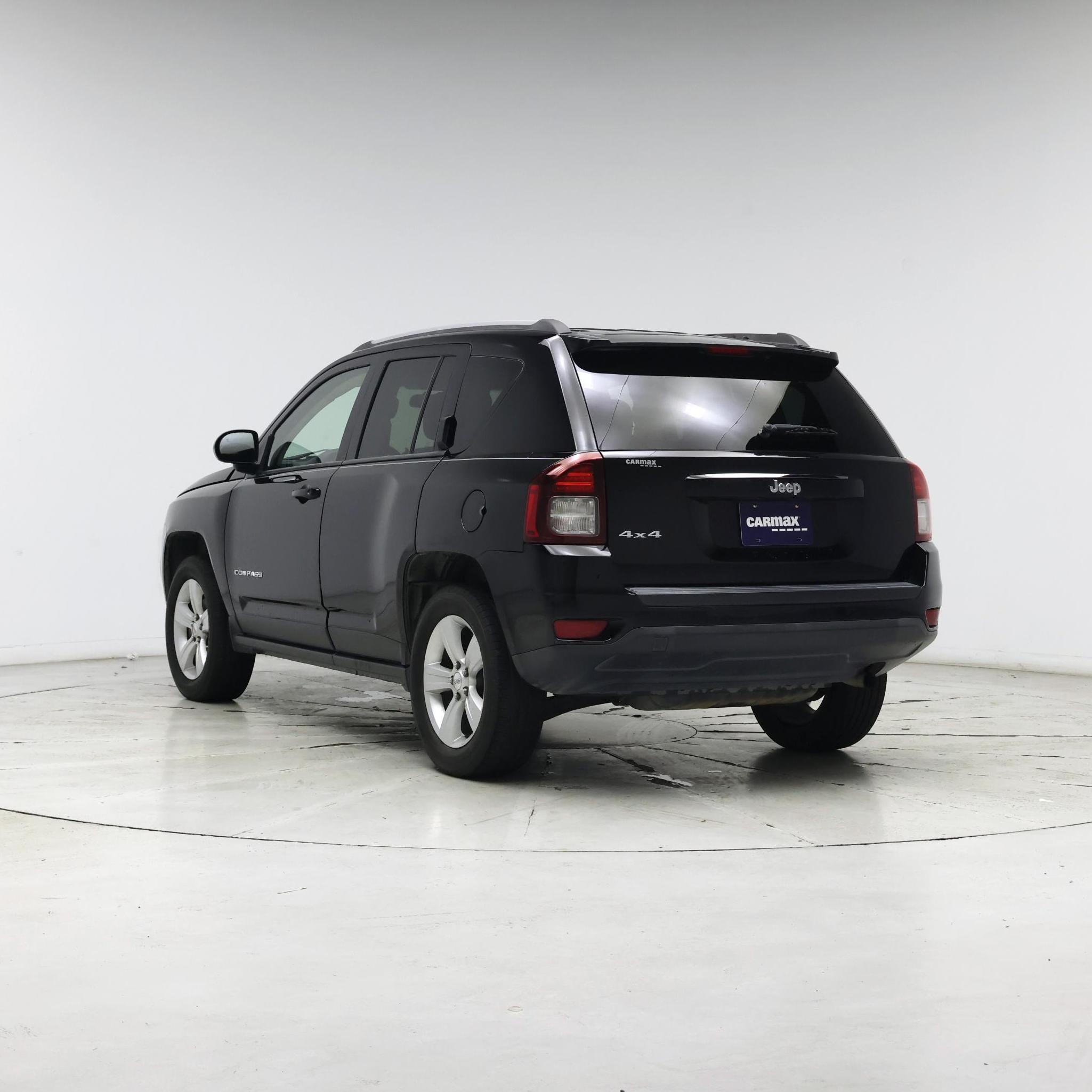 Thumbnail: 2015 Jeep Compass - 2