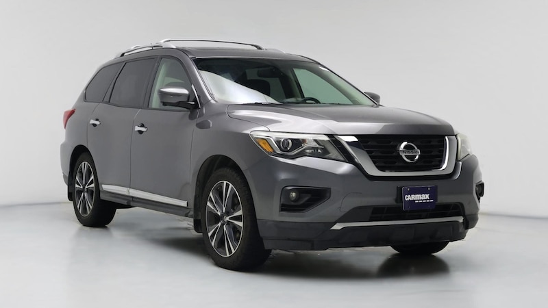 2017 Nissan Pathfinder Platinum Hero Image