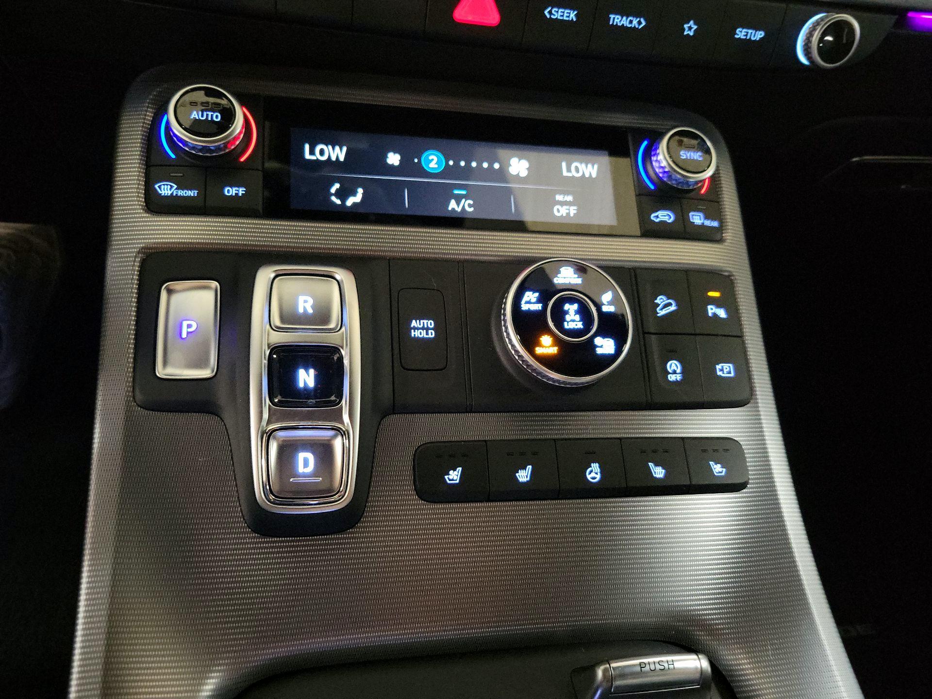 Thumbnail: 2023 Hyundai Palisade - 18