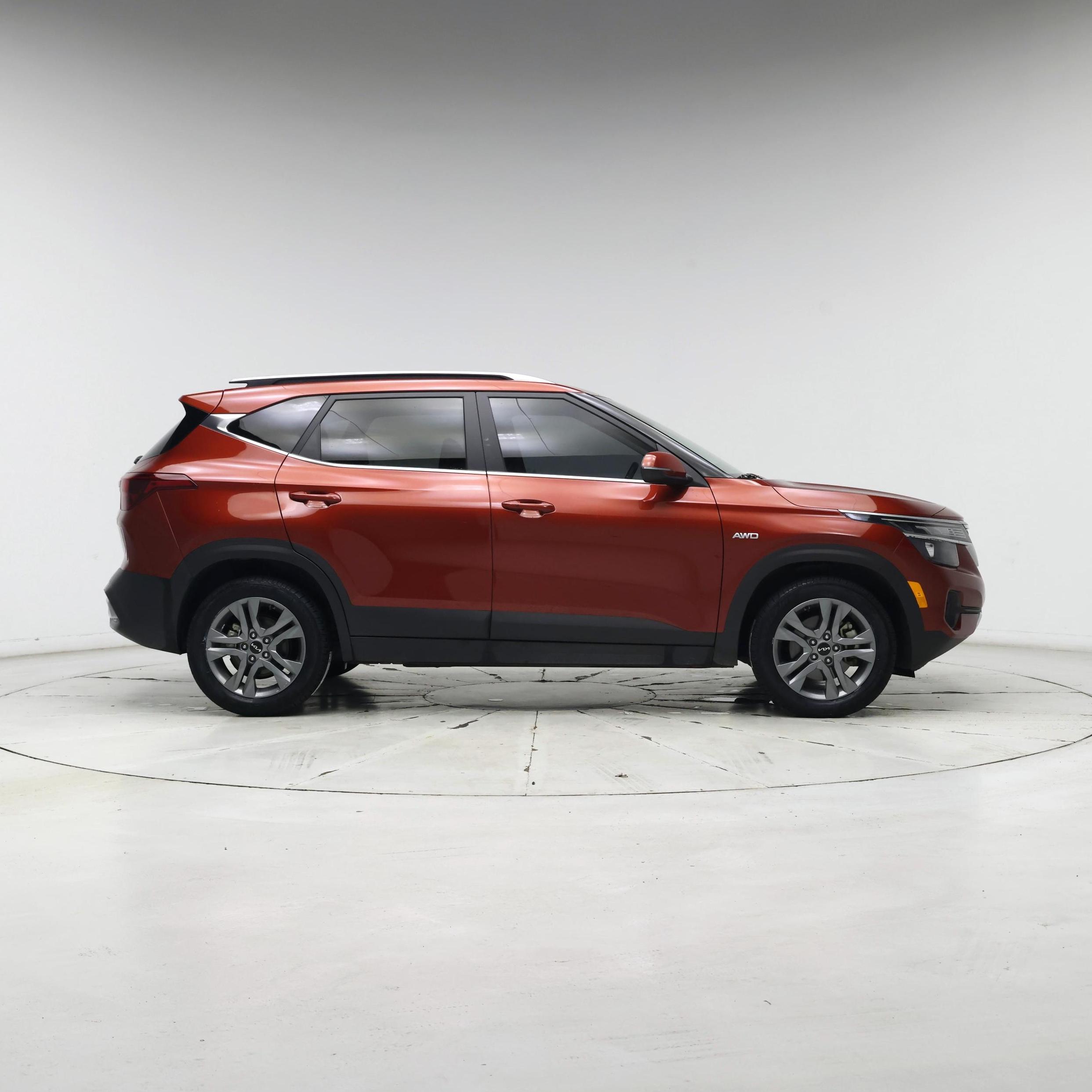 Thumbnail: 2022 Kia Seltos - 7