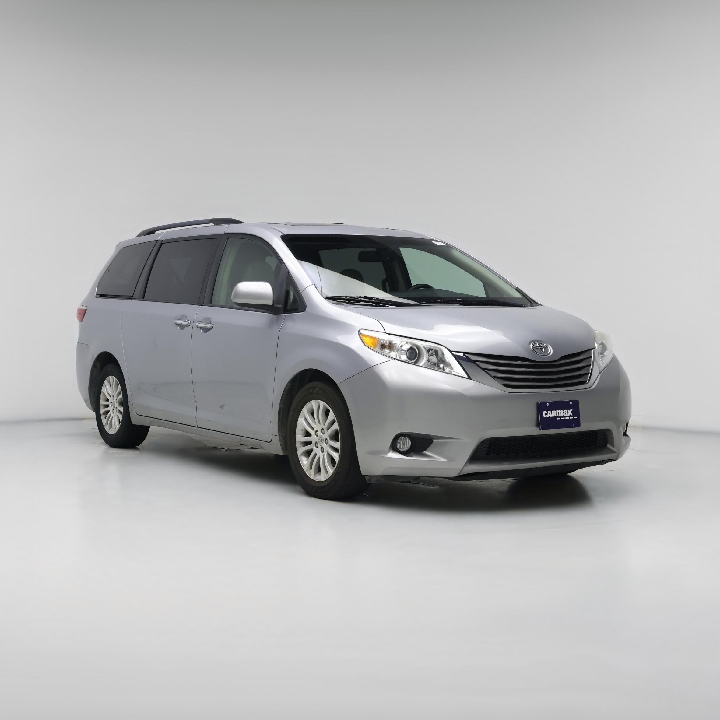 2021 toyota sienna rear entertainment system cost