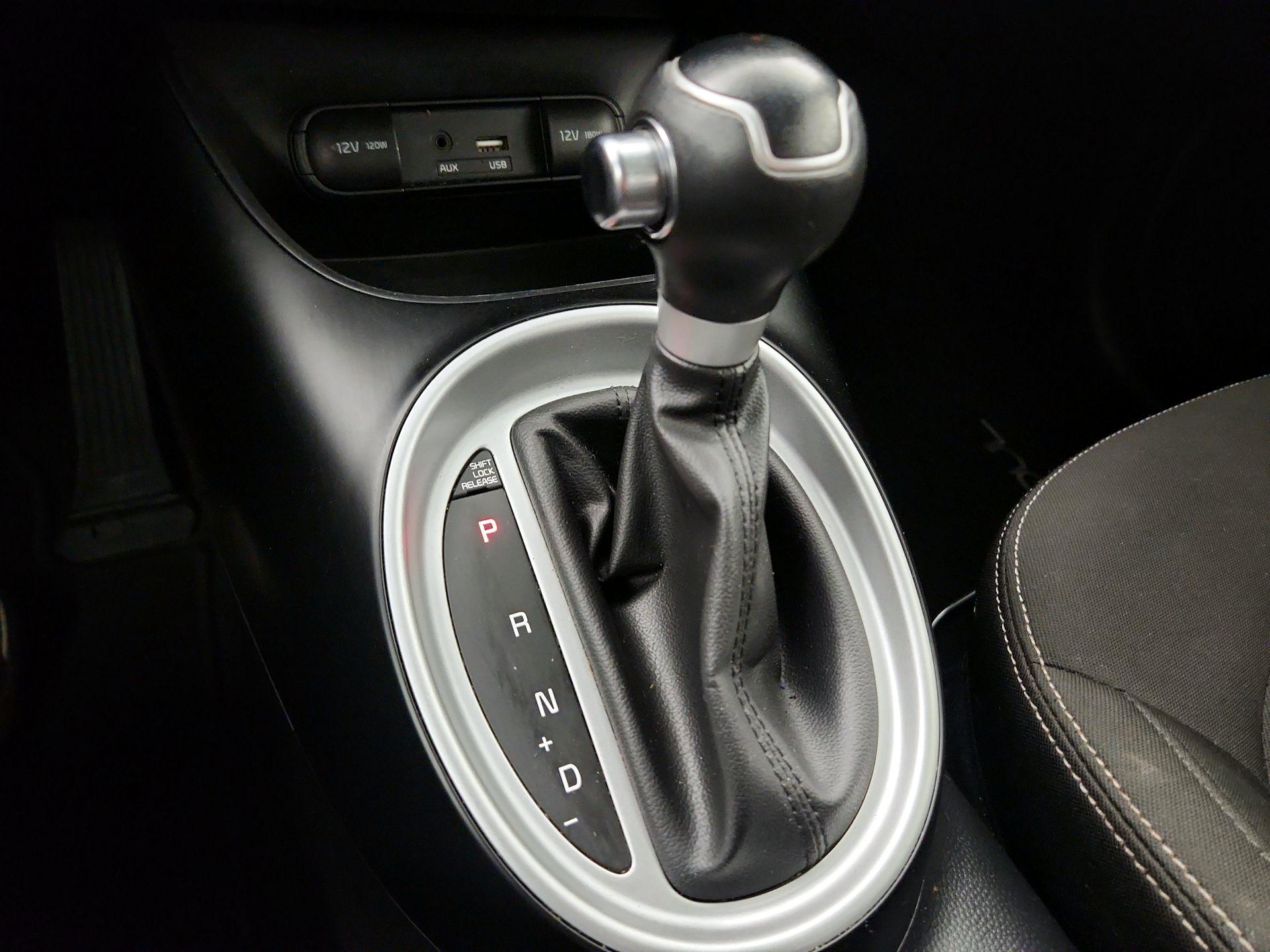 Thumbnail: 2016 Kia Soul - 17