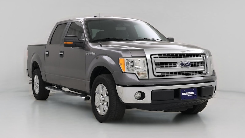 2014 Ford F-150 XLT Hero Image