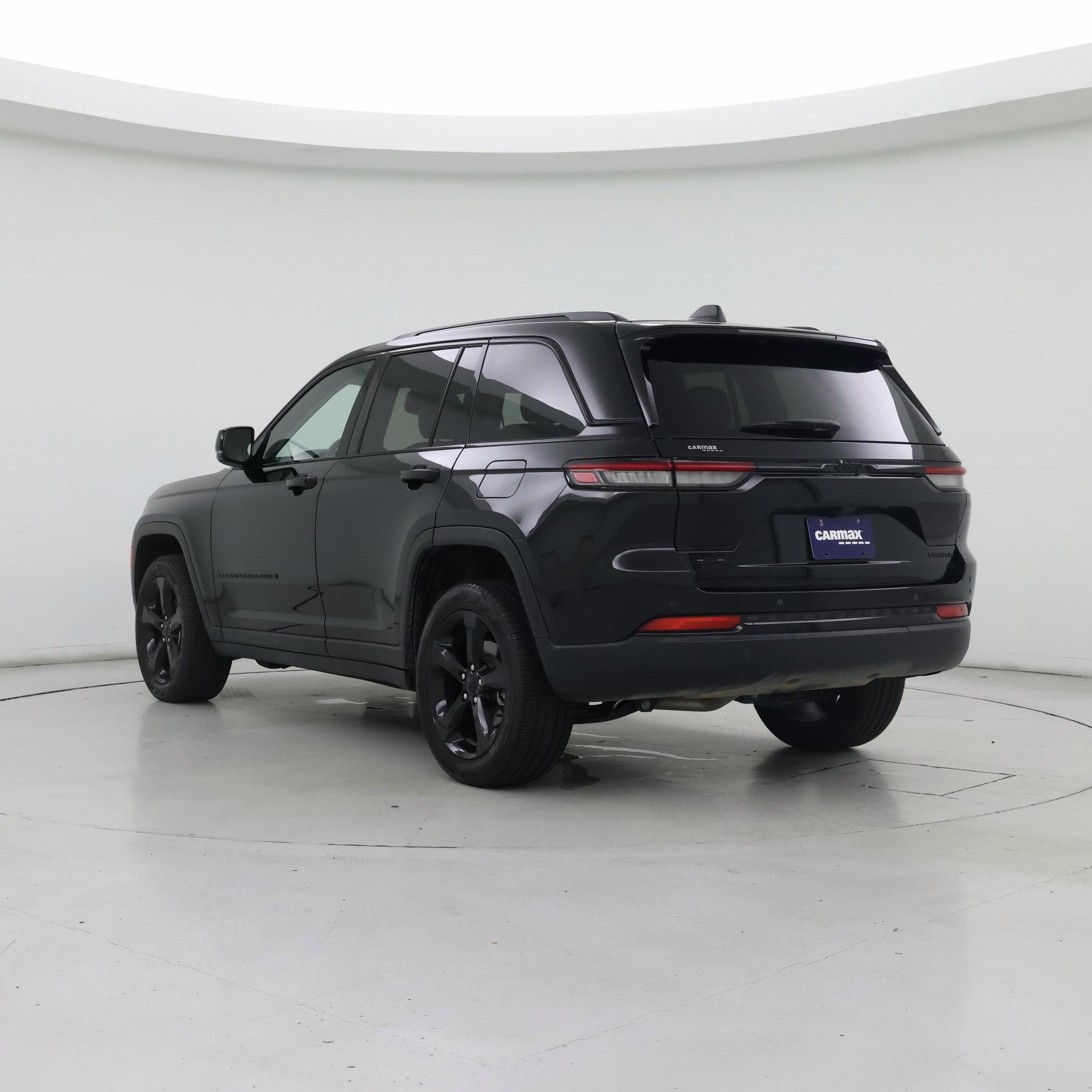 Thumbnail: 2023 Jeep Grand Cherokee - 2