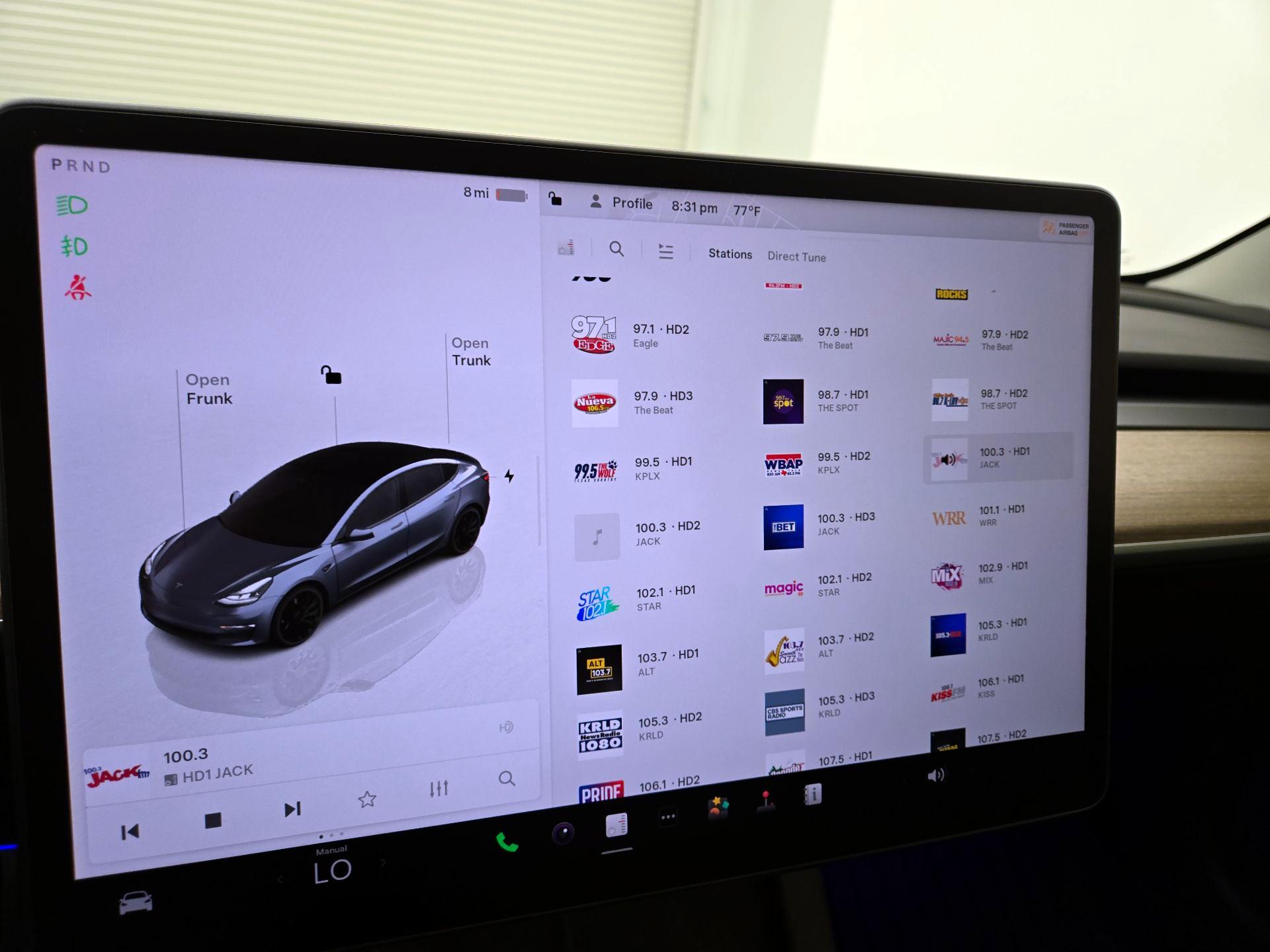 Thumbnail: 2022 Tesla Model 3 - 15