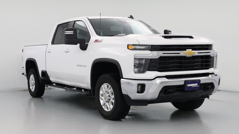2024 Chevrolet Silverado 3500 LT Hero Image