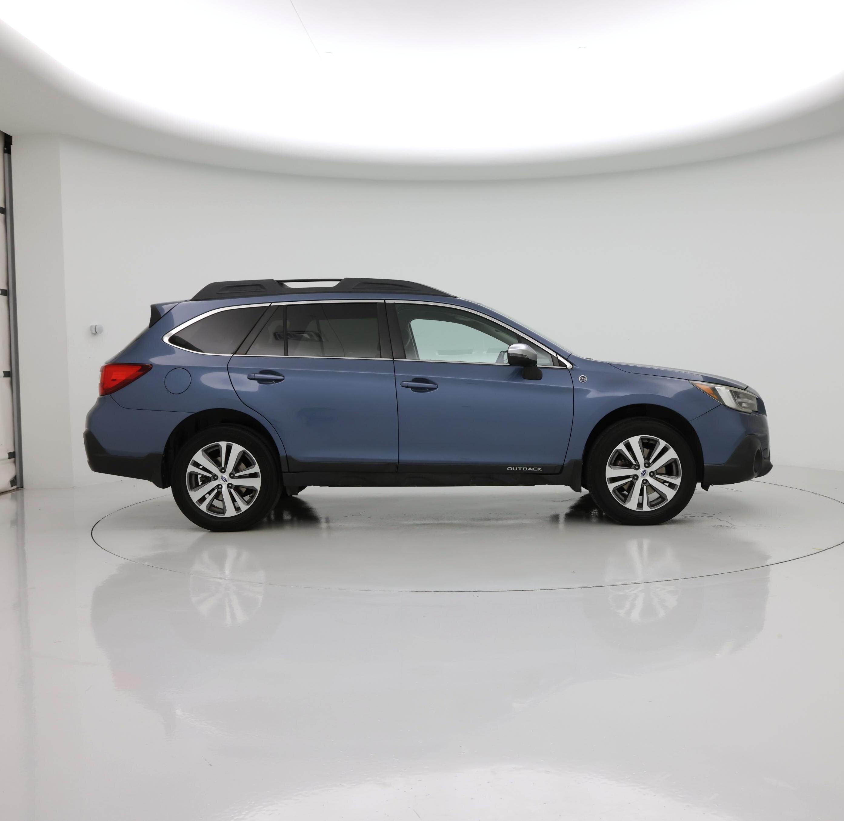 Thumbnail: 2018 Subaru Outback - 7