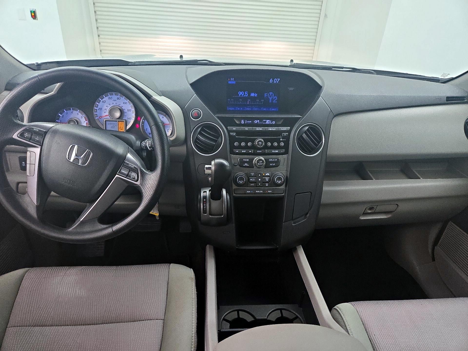 Thumbnail: 2013 Honda Pilot - 9