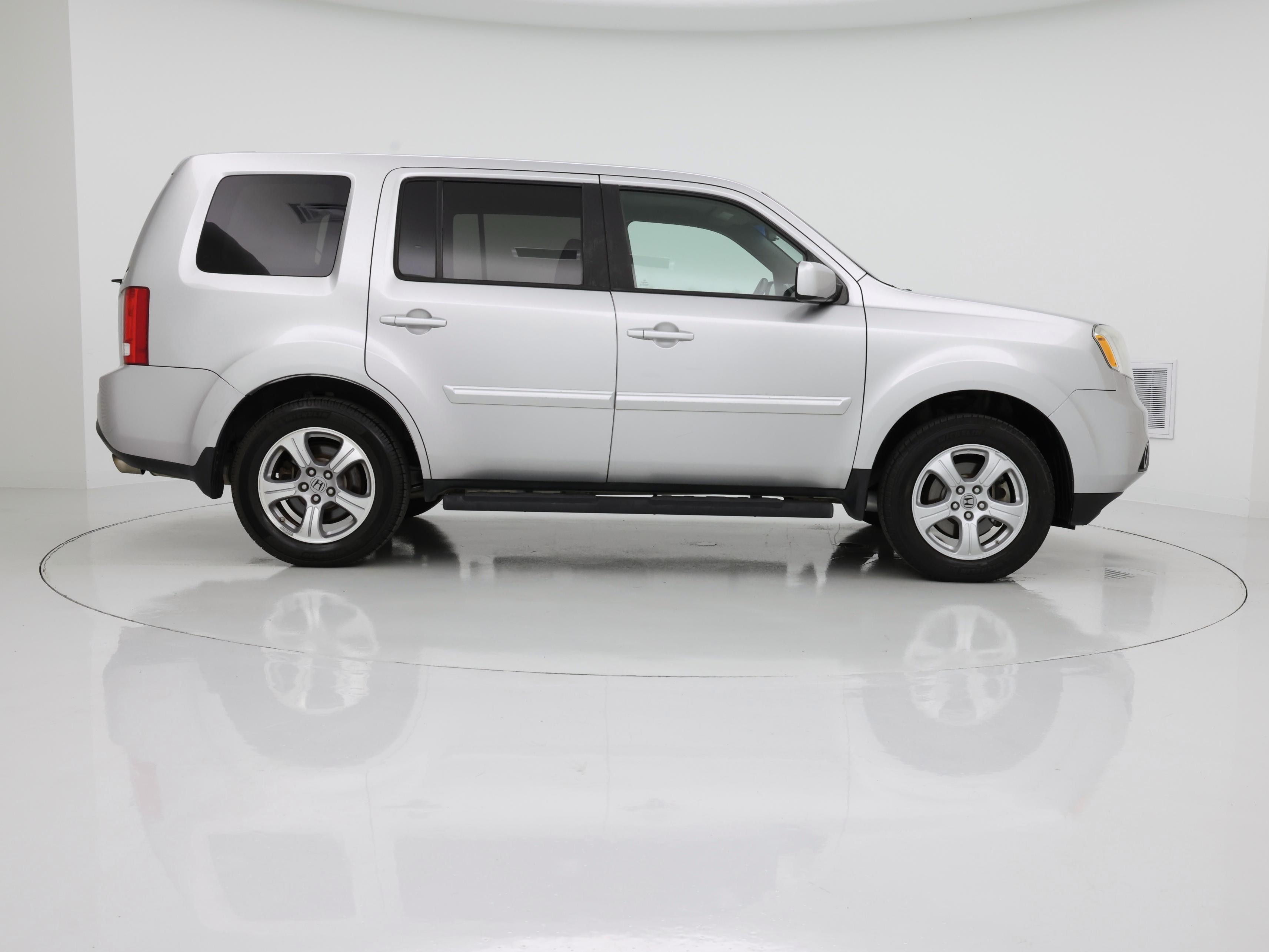 Thumbnail: 2013 Honda Pilot - 7