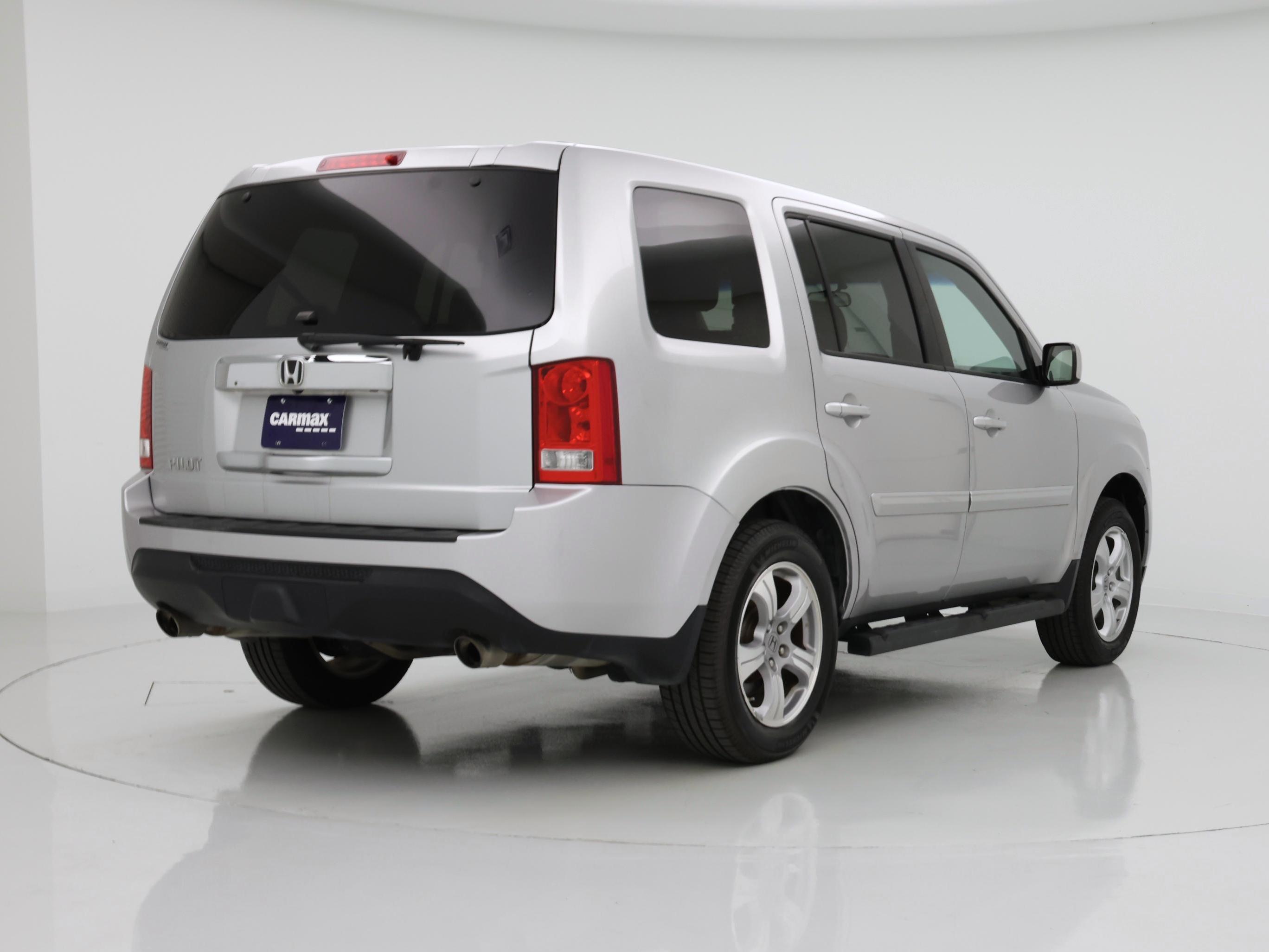 Thumbnail: 2013 Honda Pilot - 8