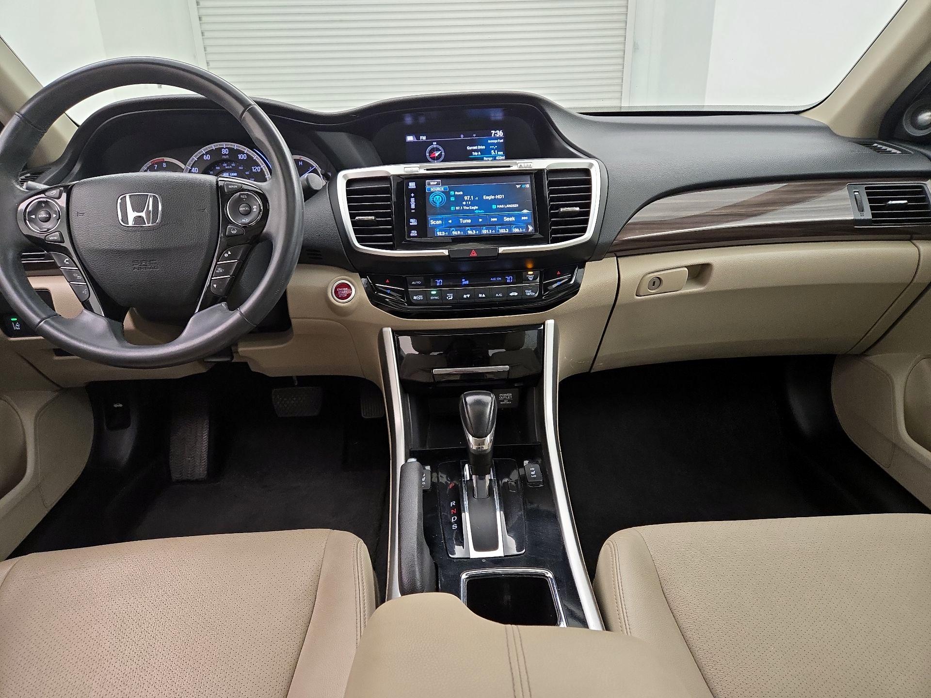 Thumbnail: 2016 Honda Accord - 9