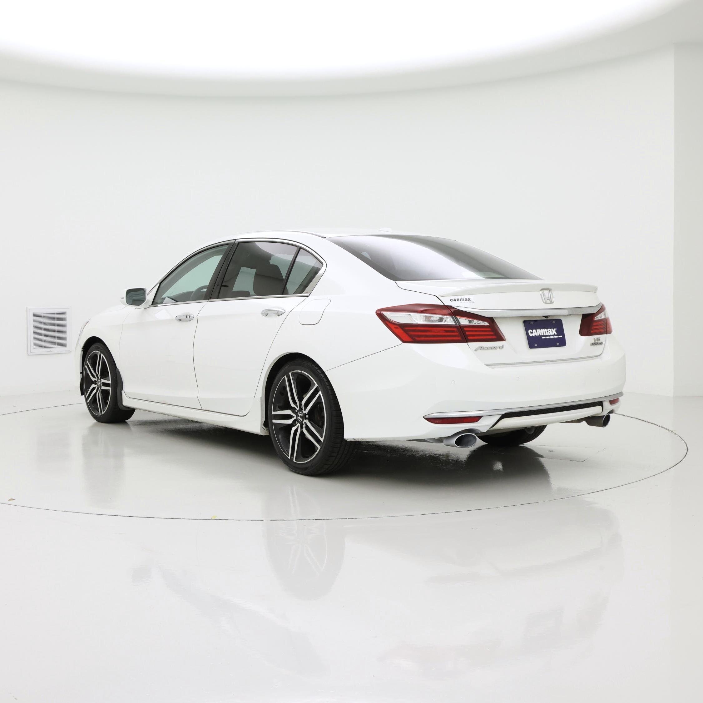 Thumbnail: 2016 Honda Accord - 2