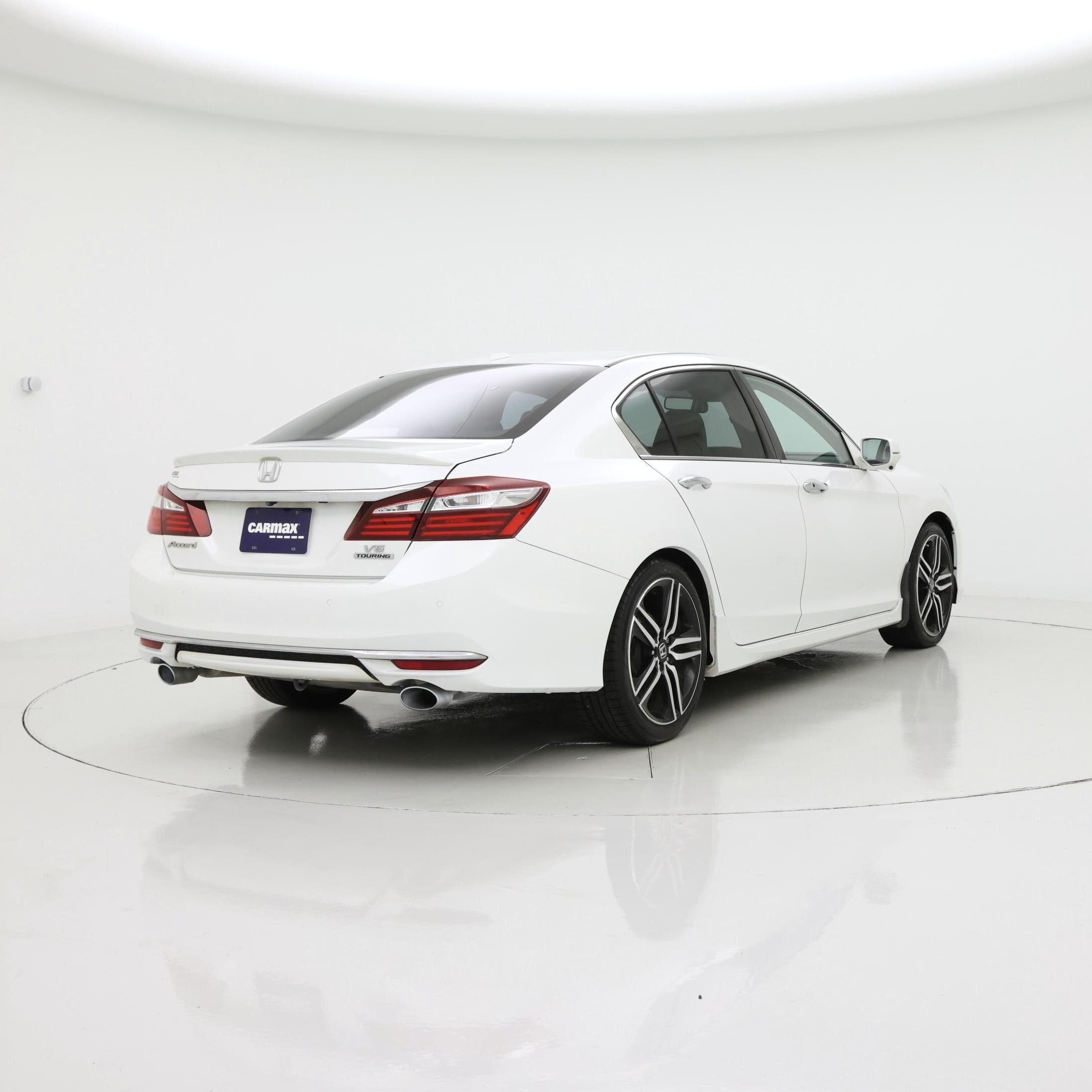 Thumbnail: 2016 Honda Accord - 8