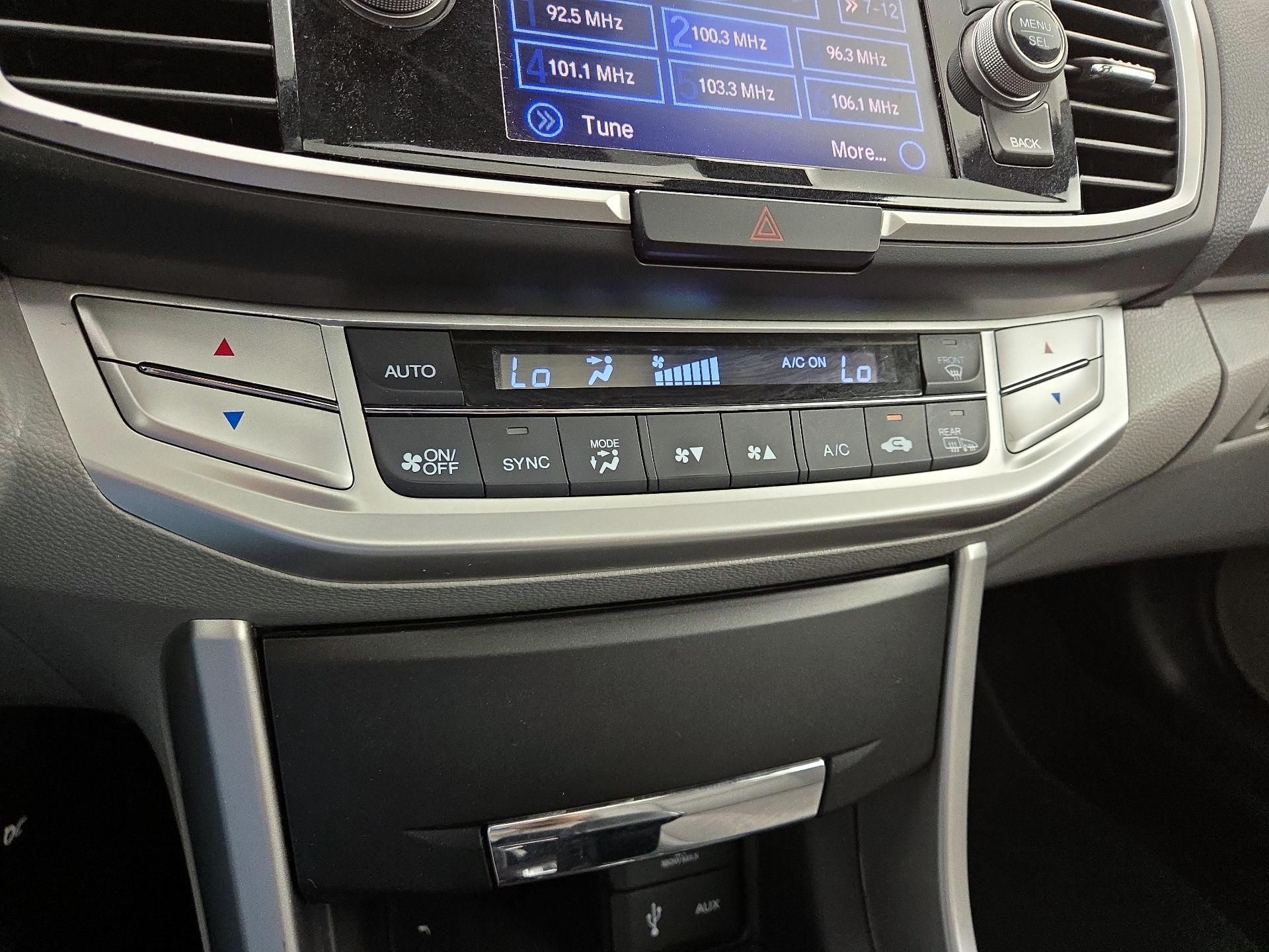 Thumbnail: 2015 Honda Accord - 16