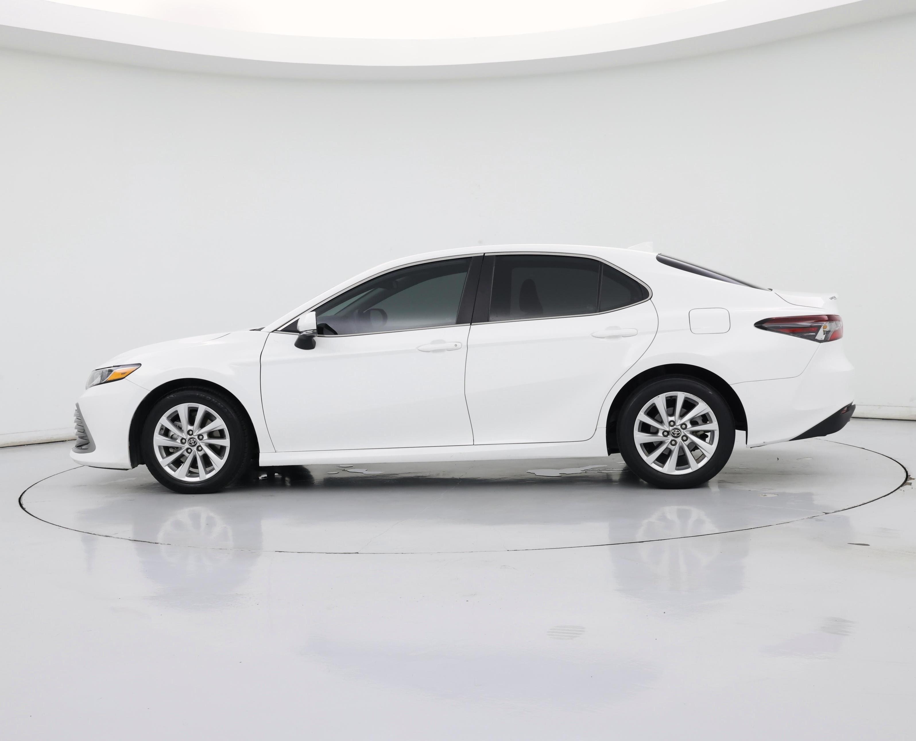 Thumbnail: 2023 Toyota Camry - 3