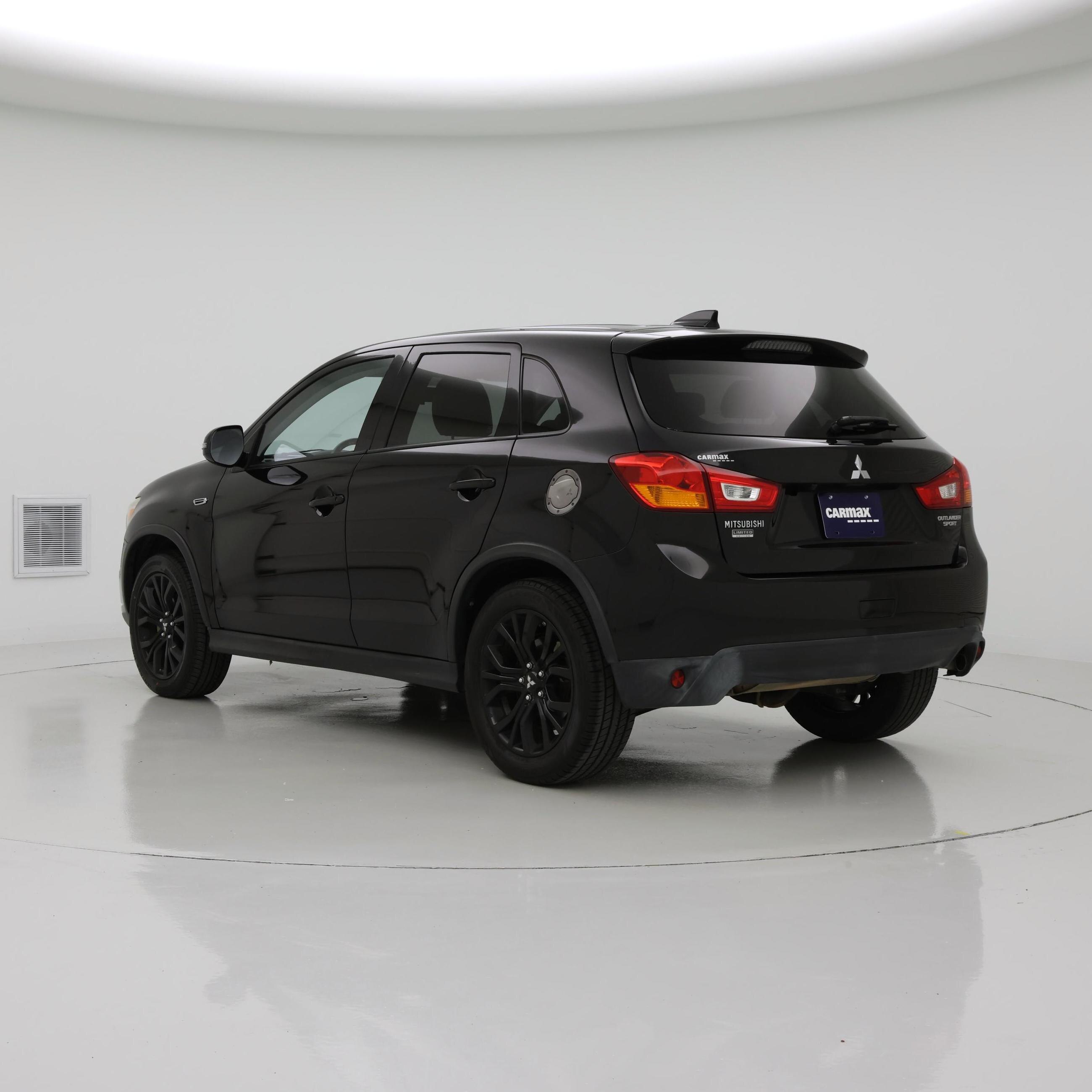 Thumbnail: 2017 Mitsubishi Outlander Sport - 2