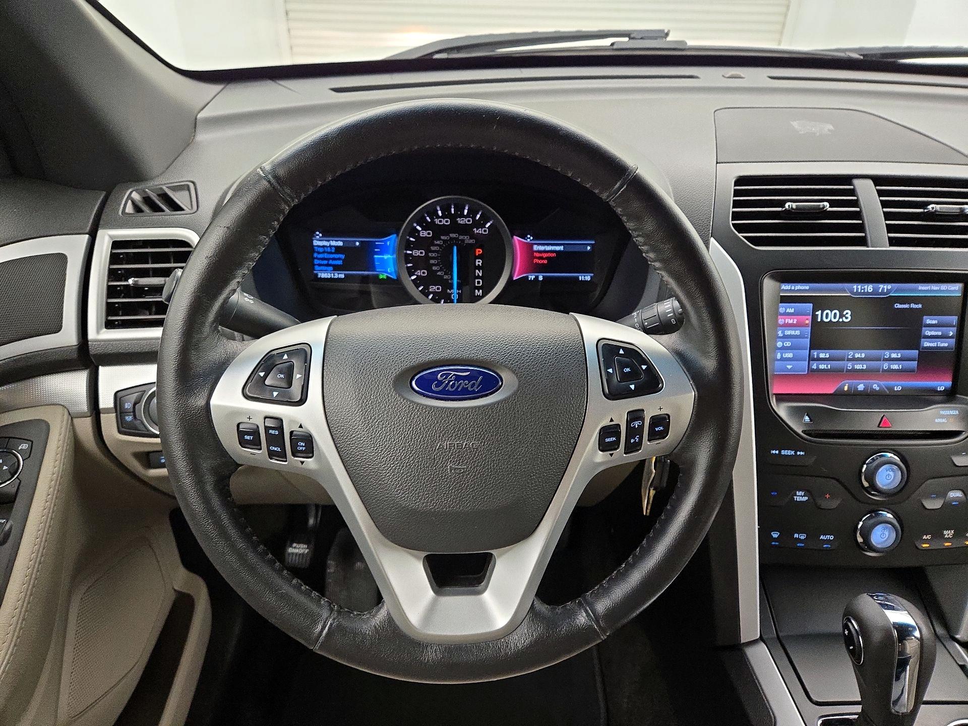 Thumbnail: 2014 Ford Explorer - 10