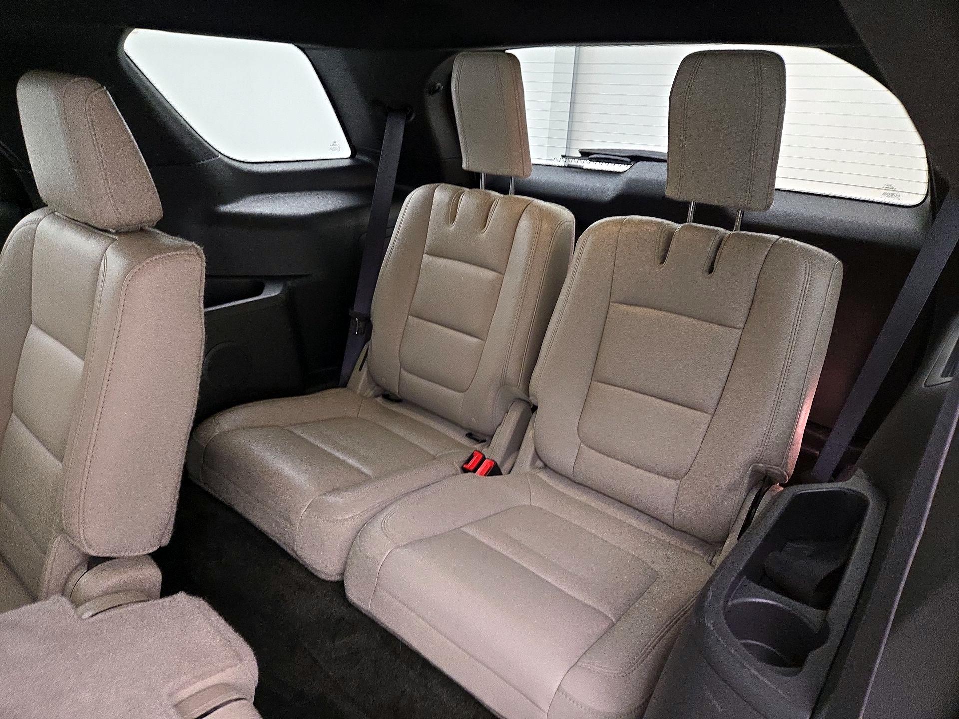 Thumbnail: 2014 Ford Explorer - 20