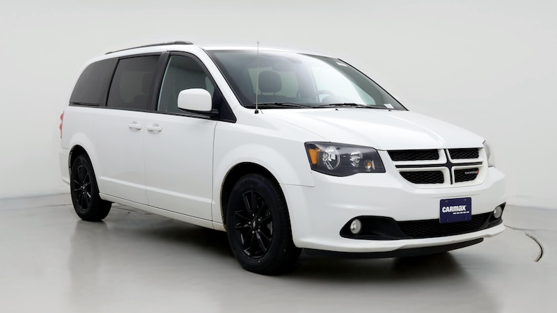 2019 Dodge Grand Caravan GT Hero Image